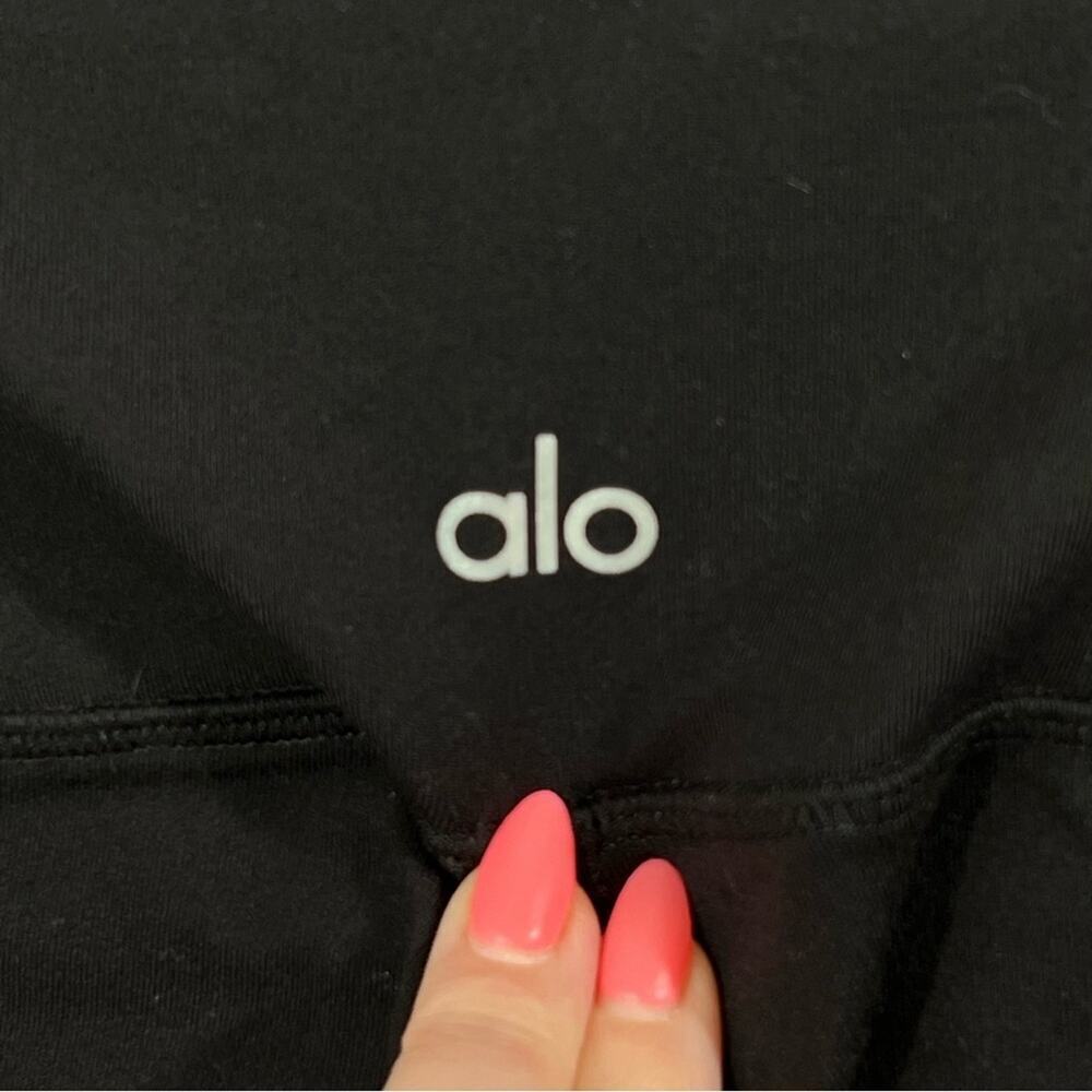 Alo Yoga High Waisted Black Moto Athletic Workout Leggings Size XS - Picture 10 of 11